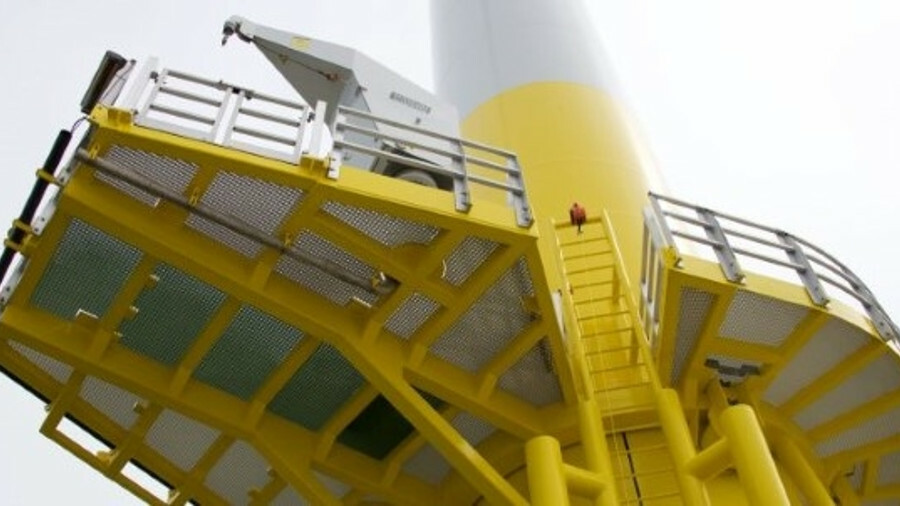 Navigating errors and insufficient understanding of a DP system led to a vessel colliding with a wor Navigating errors and insufficient understanding of a DP system led to a vessel colliding with a wor