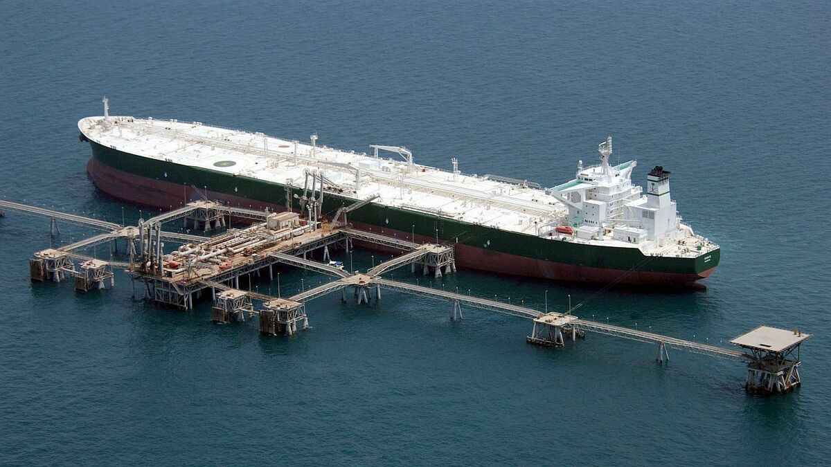 Oil tanker loading at Abqaiq, Saudi Arabia