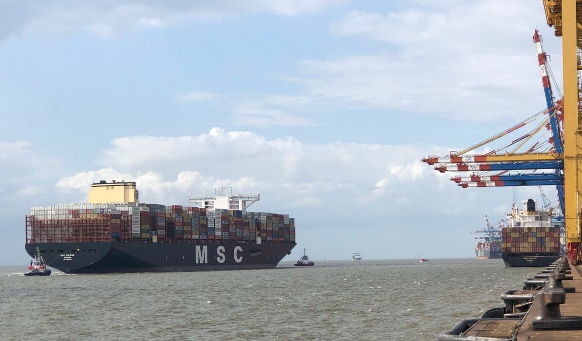 DSME: new order for five mega box ships