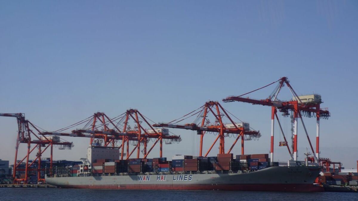 Riviera Container Shipping Trade