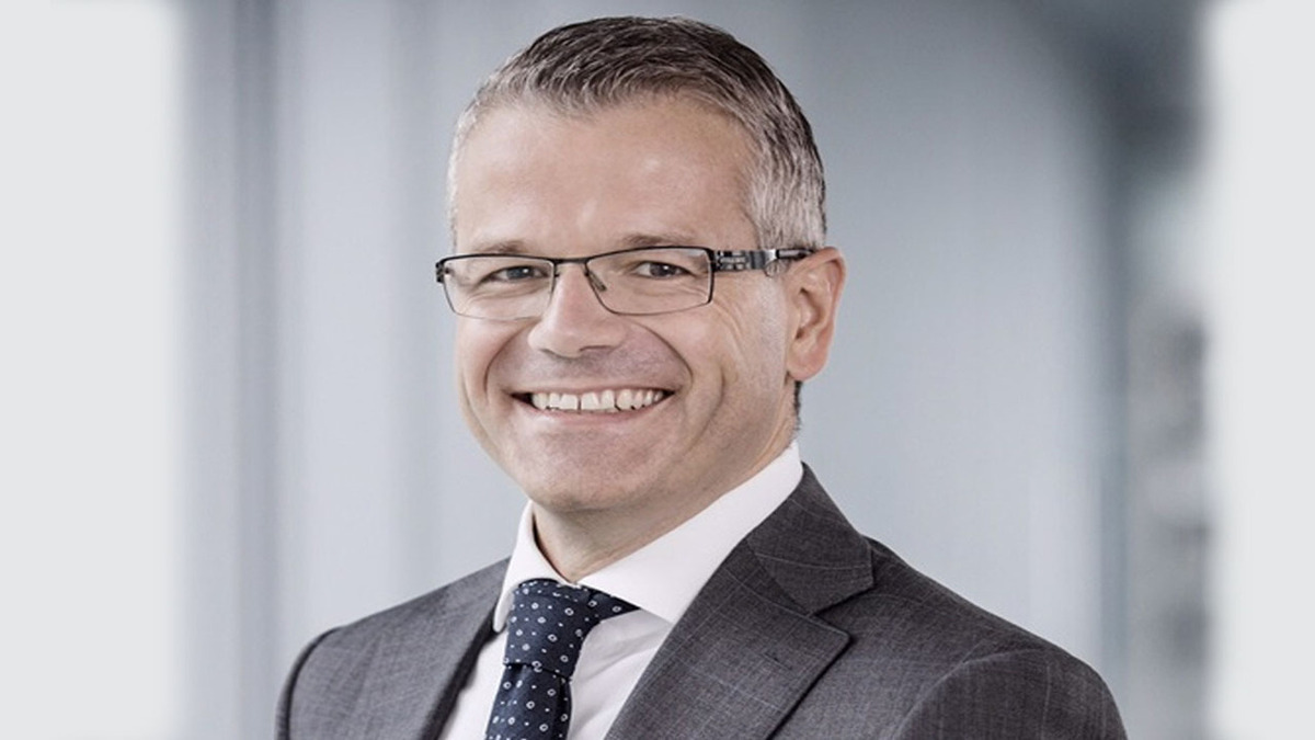 Riviera - News Content Hub - Maersk fills board and names two new CEOs