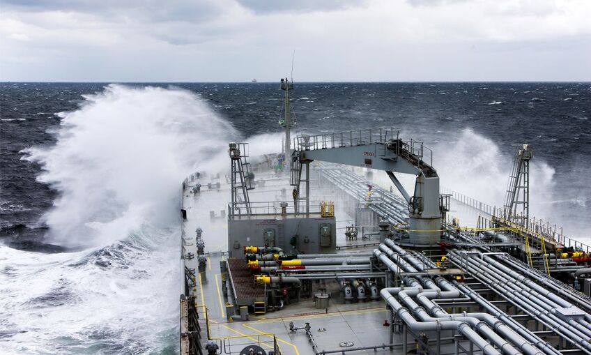 Fuel and emissions savings: masters vs AI-driven voyage optimisation