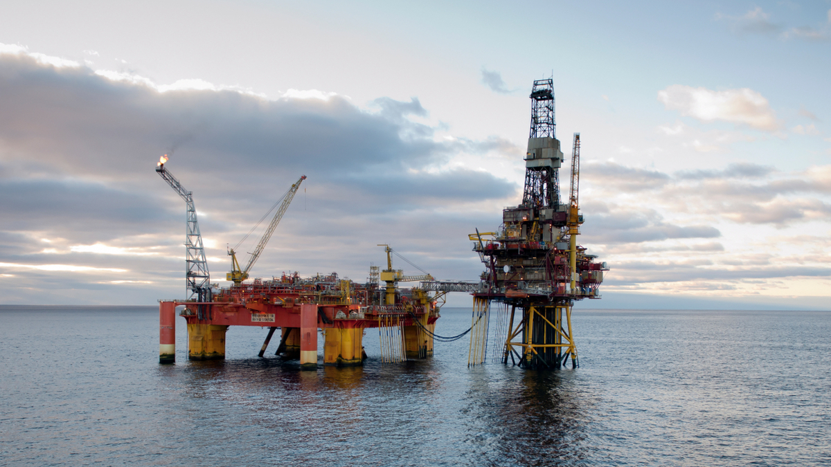 Equinor awards contracts for North Sea decommissioning work