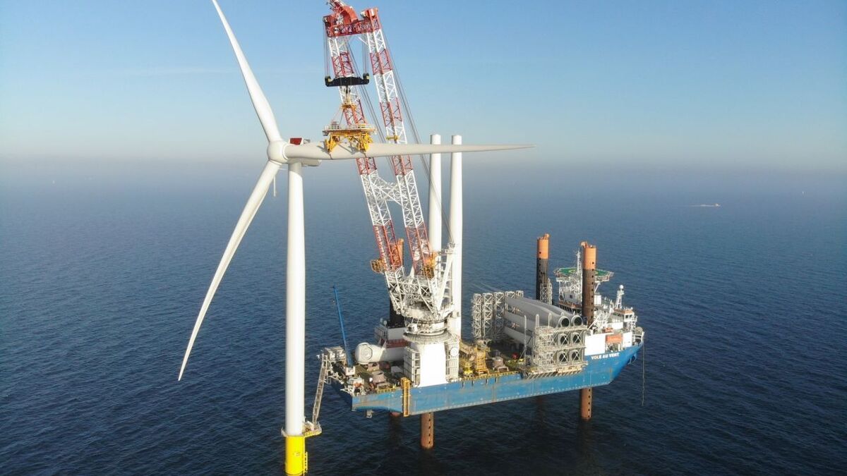 The turbines for Kriegers Flak are being installed by Jan De Nul’s jack-up installation vessel Vole au Vent