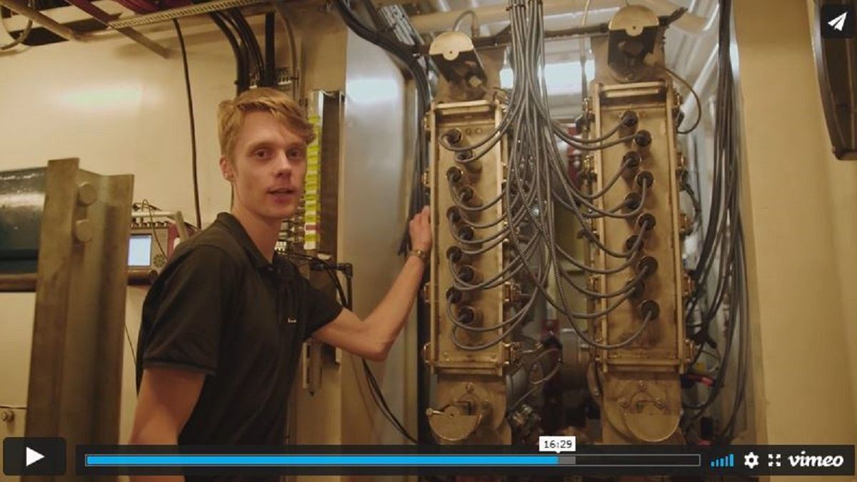 Kim Tervonen (Langh Tech): demonstrates the Langh Tech BW600 BWMS (source: Langh Tech)