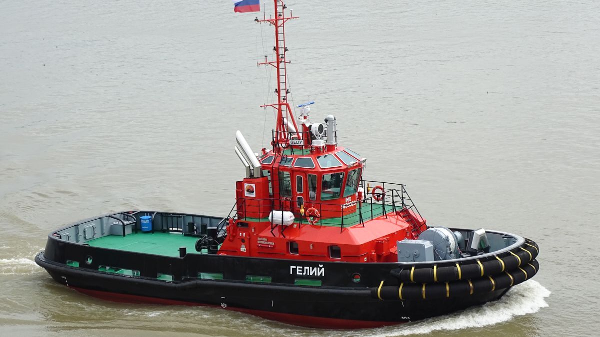 Riviera - News Content Hub - New ice-class tug enhances Russian eastern ...