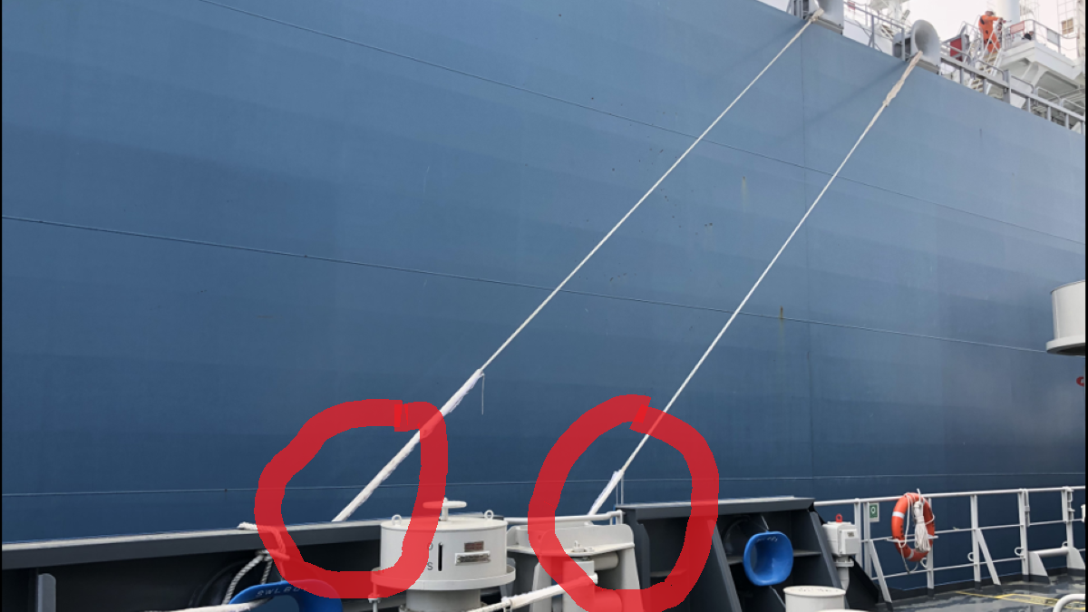 LNG bunkering: pay attention to mooring line inclination