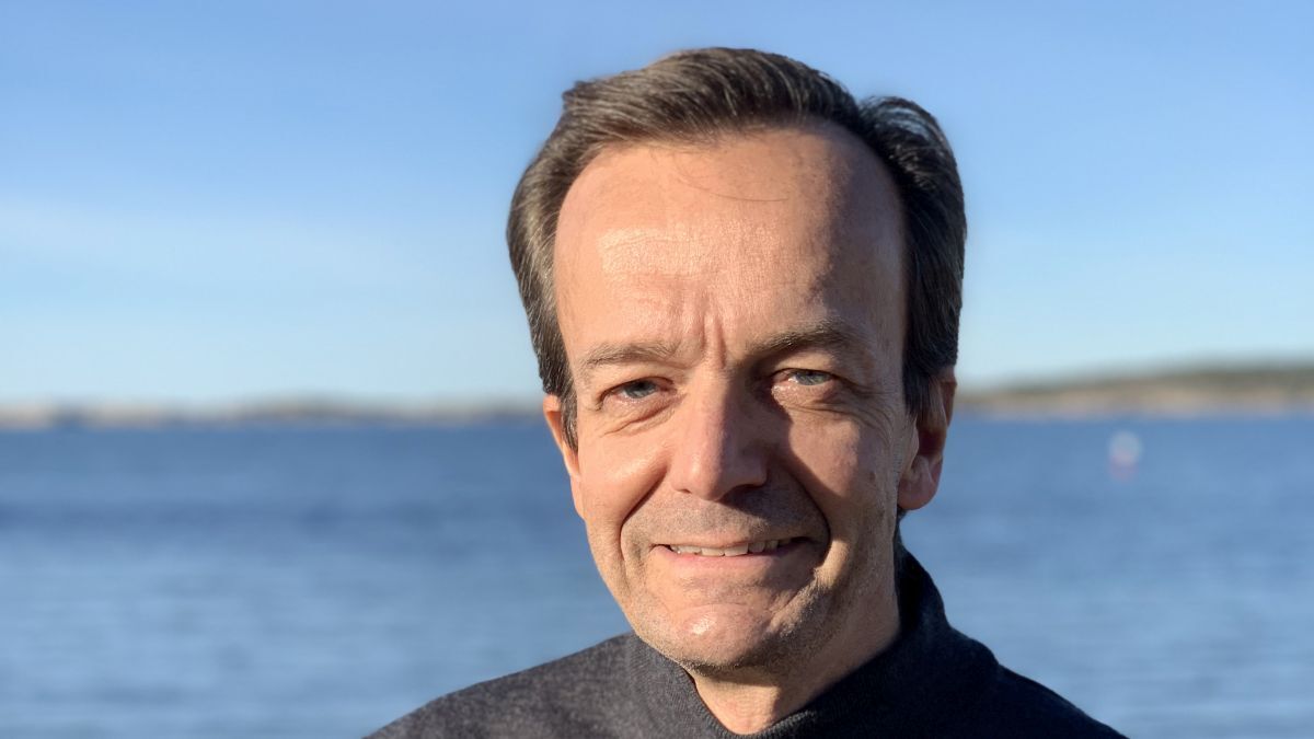 Claes Fredriksson (Liquid Wind): “We are pleased to see that ship-to-ship methanol bunkering and infrastructure will come to reality in the Port of Gothenburg” (source: GPA) Claes Fredriksson (Liquid Wind): “We are pleased to see that ship-to-ship methanol bunkering and infrastructure will come to reality in the Port of Gothenburg” (source: GPA)