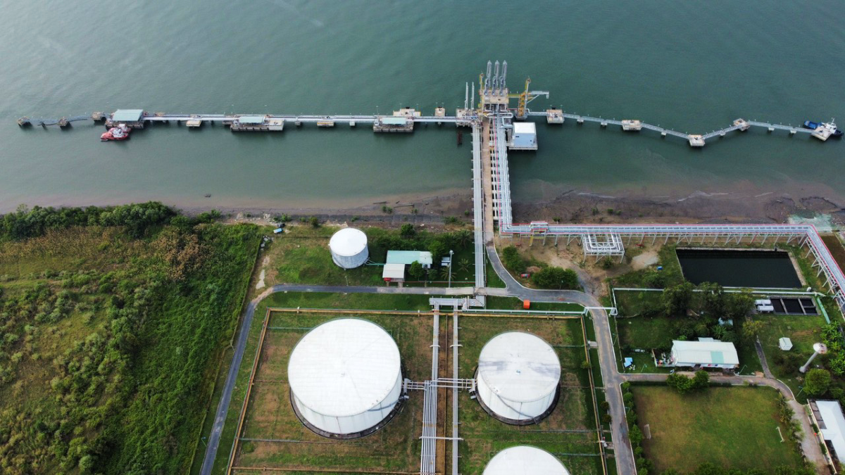 Riviera News Content Hub lands docking and mooring