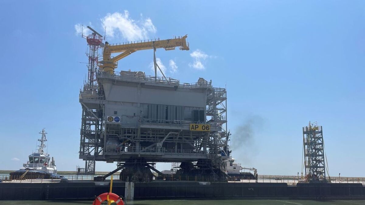 Riviera - News Content Hub - First American-built Offshore Substation ...