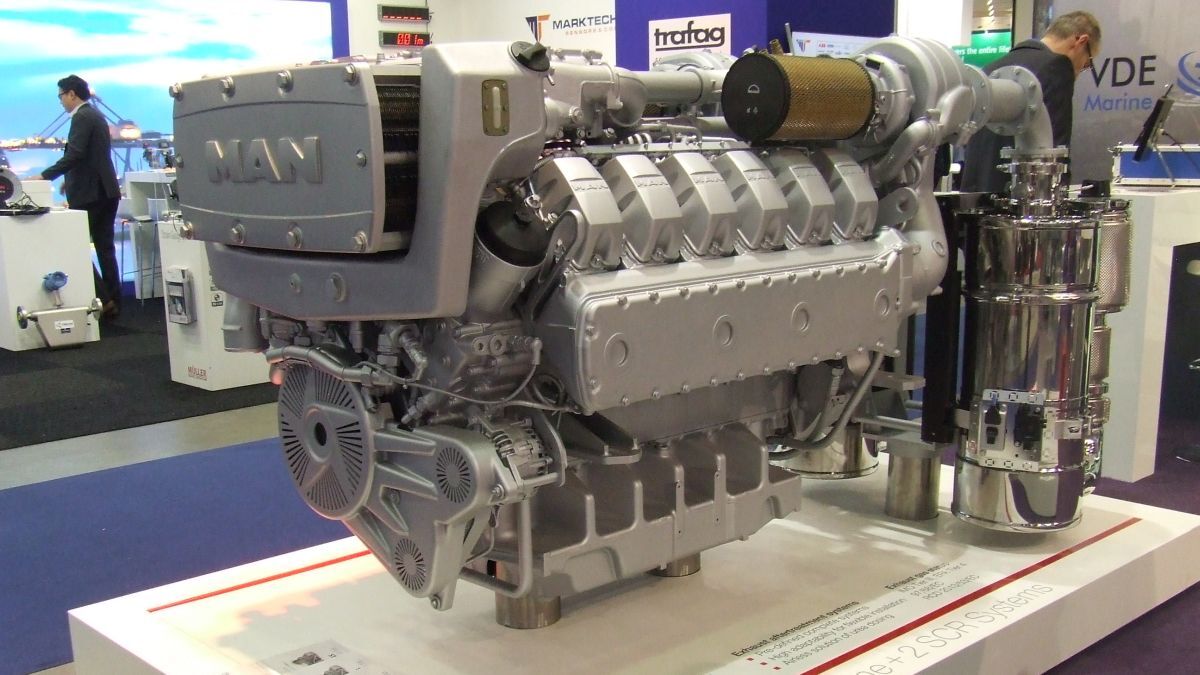 Low emissions vessel engines unveiled to cut owner fuel costs