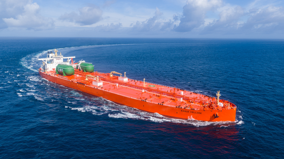 Riviera News Content Hub Shell Takes Long Term Charter On Aet Dual Fuel Vlcc 