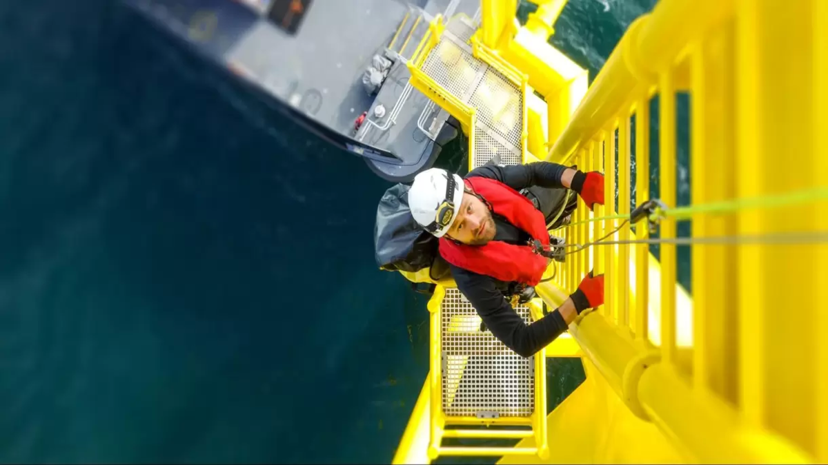 Riviera - News Content Hub - Roro operator to trial wearable sensor ...