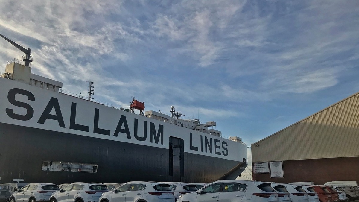 Sallaum Lines awards six-vessel engines, thrusters contracts for PCTCs
