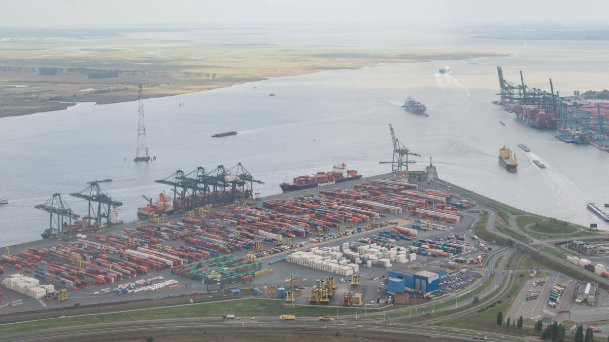 Riviera - News Content Hub - Ports increase capacity and sustainability ...