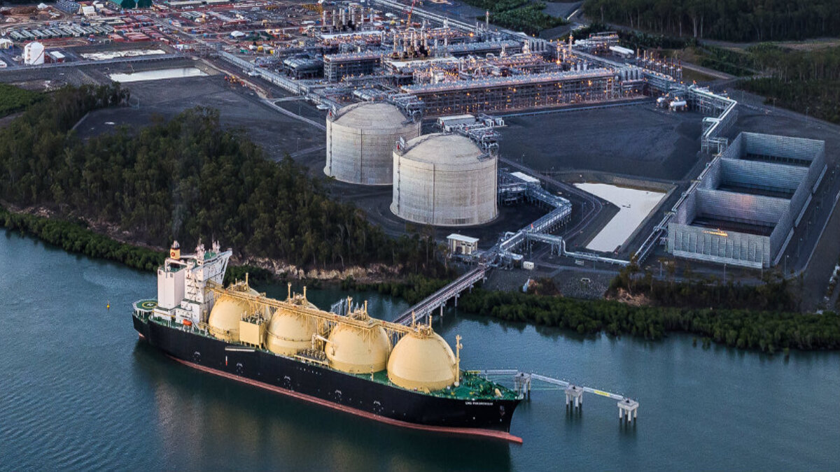 LNG carrier power outage delays deliveries in Asia-Pacific