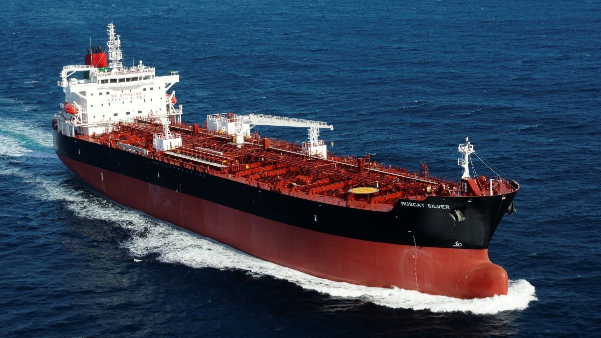 Tanker tonne-mile demand increases; surge in VLCC orders
