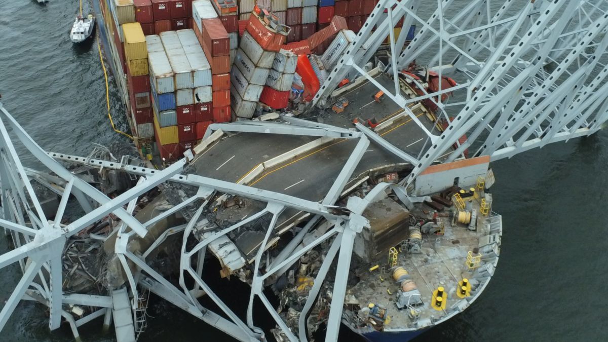 Salvors rush to clear bridge debris to reopen Baltimore port
