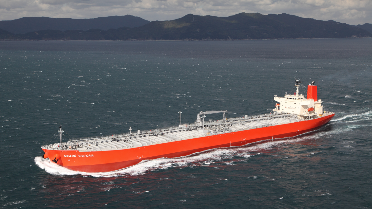 MOL to add carbon capture to LR1 product tanker