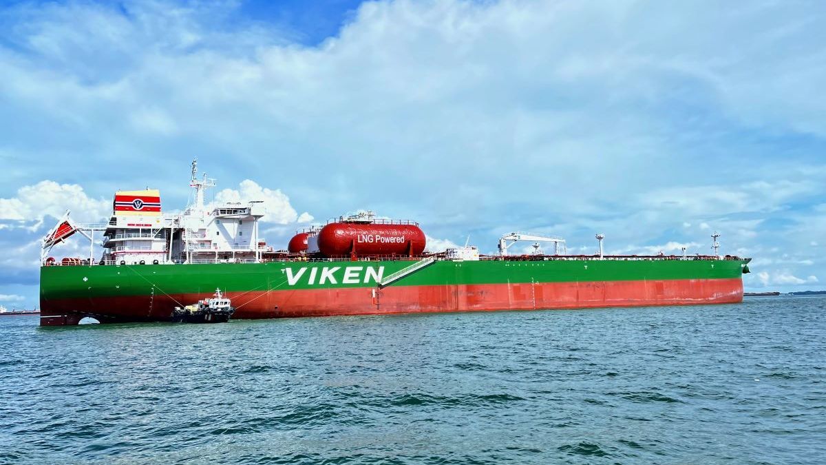 Viken-owned tanker in rescue mission