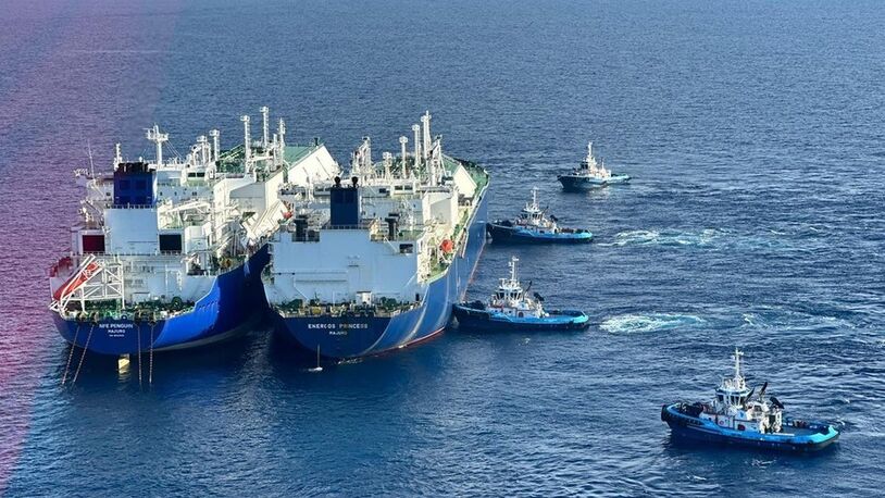 Energos_Princess_loads_100_full_at_NFE_FAST_LNG_1st_ship__sail_away_(NFE)_1200w.jpg