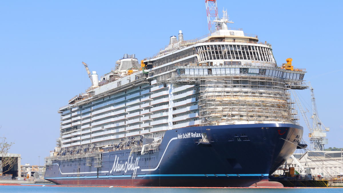 Tui_Cruises_Mein_Schiff_Relax_is_the_first_of_two_LNG_fuelled_flag_shipswebzg.png