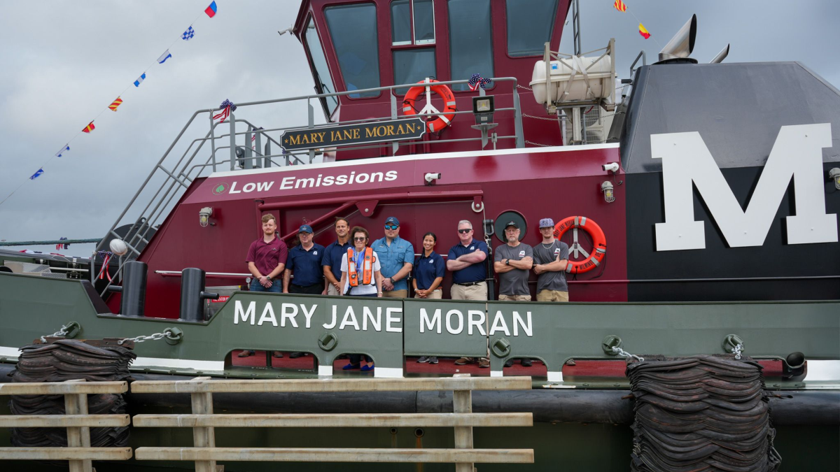Mary_Jane_Moran_tug_Sabine_Pass_Pilots_Association_naming