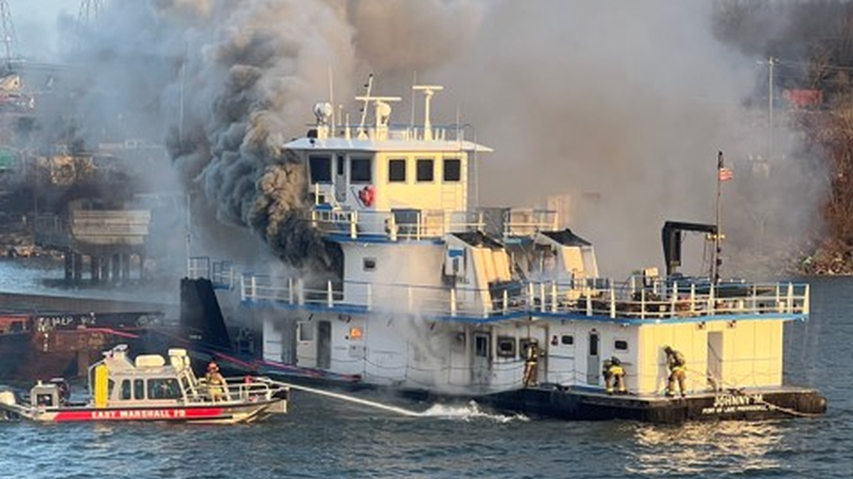 NTSB fireboat fights fire on Jonny M towing vessel USA