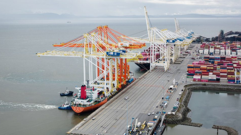 Ocean tugs support GCT Canada's C$170M container terminal upgrade
