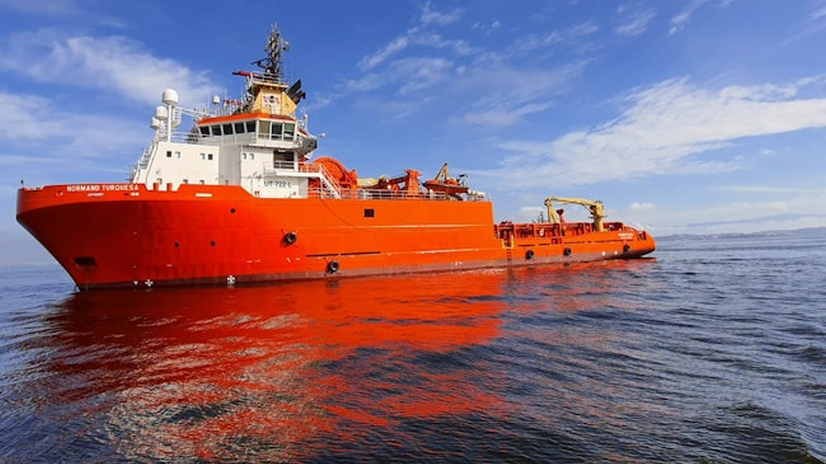 Solstad, DOF gain vessel contracts in Brazil