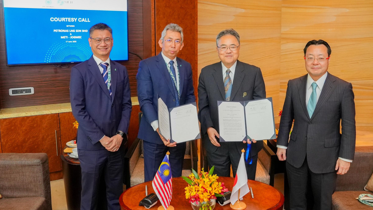 Japanese interests moving to secure LNG supply lines