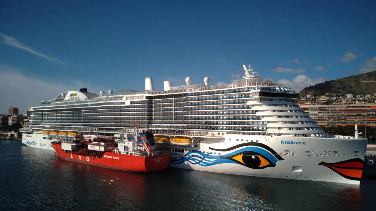How Anthony Veder helped build LNG bunkering