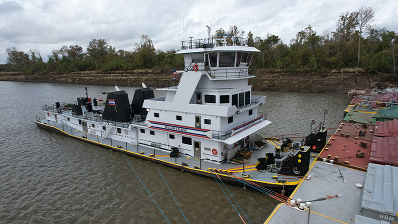 Accident report: mobile phone distraction leads to towboat/barge collision