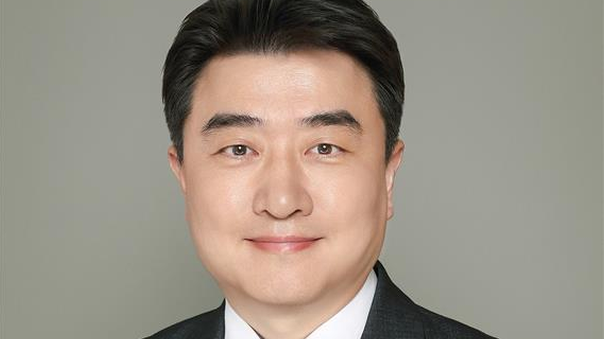 photo of Jungkun Lee KR new IACS safety panel chair