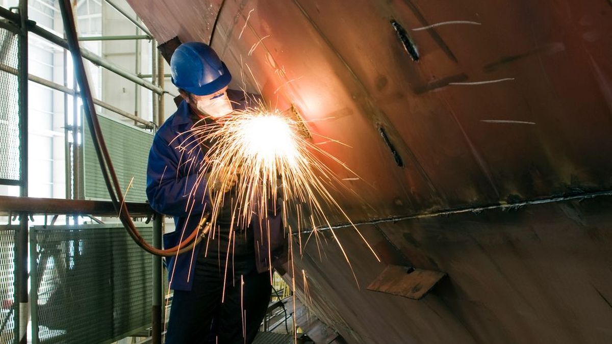 Shipping targets hidden steel emissions with new regulatory framework