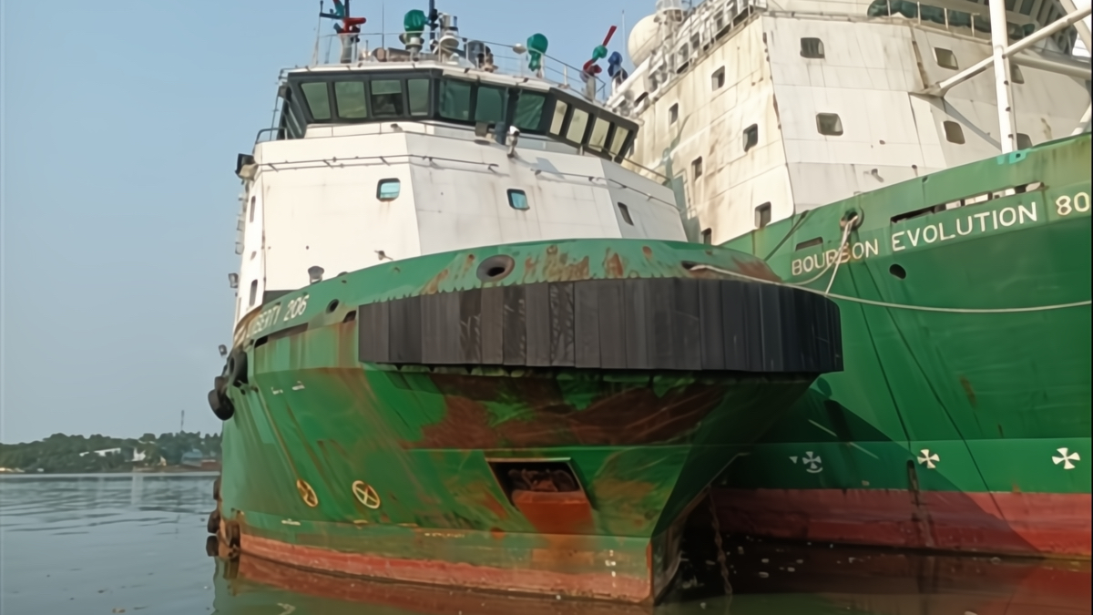 16-year-old Bourbon Offshore AHTS sells above listed price