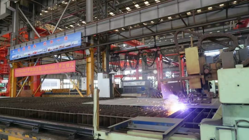 Safe Bulkers affiliate emerges with a pair of MR tankers under construction in China