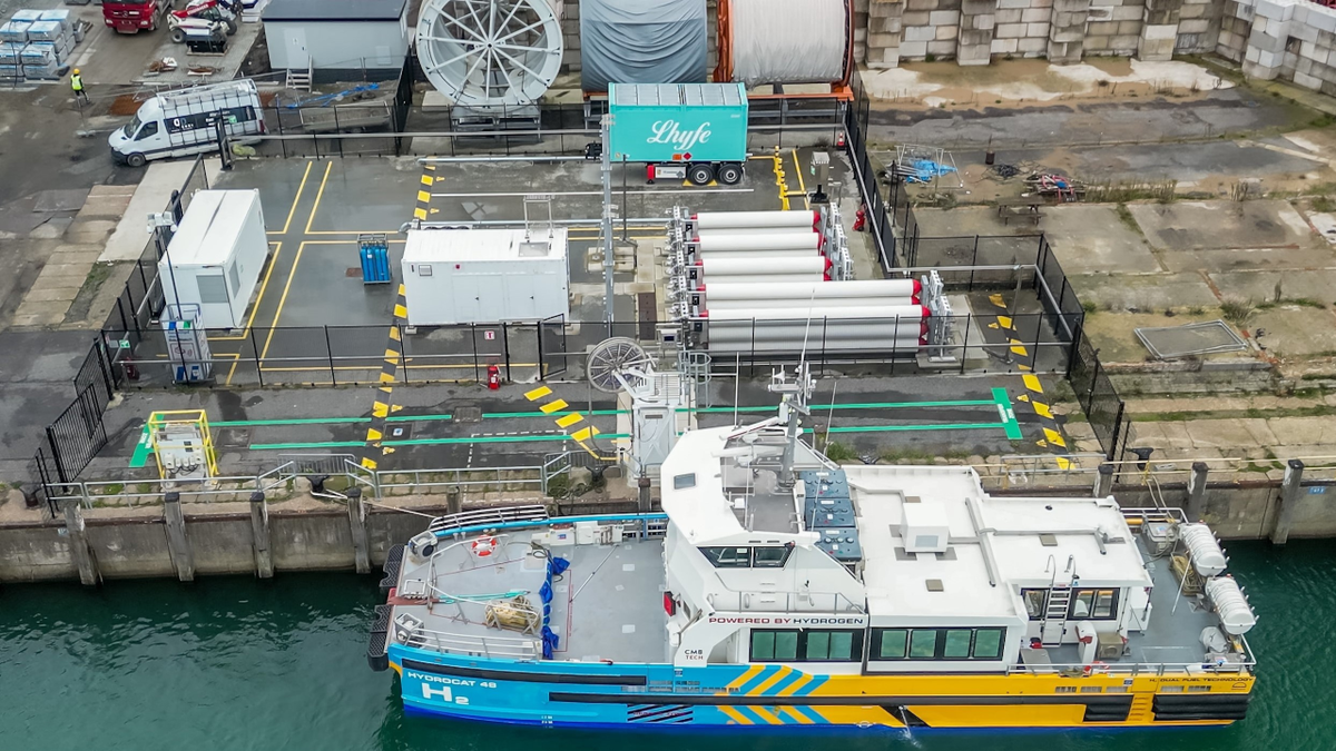 JERA Nex bp commissions hydrogen refuelling station for offshore wind ships 