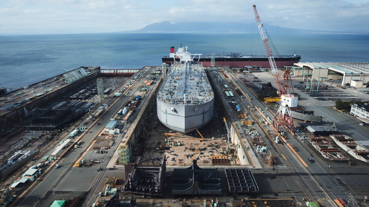 Clarksons' tanker data shows firm crude markets, restrained contracting