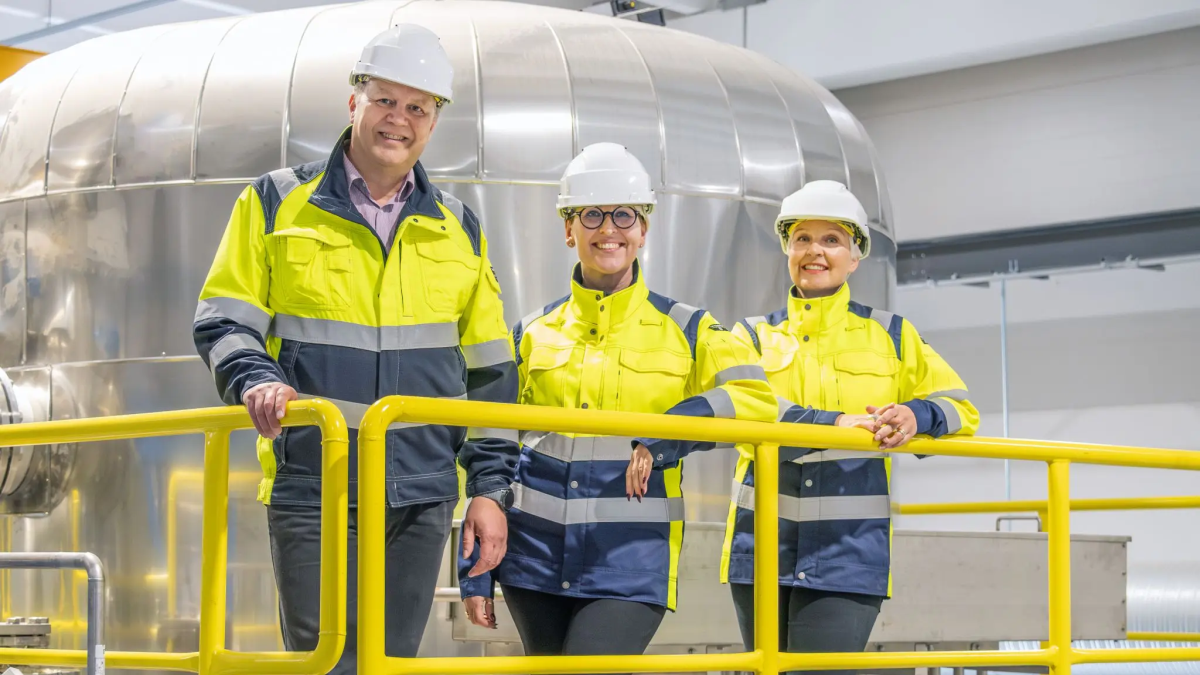 Methane-splitting technology earns class nod for use with LNG dual-fuel engines