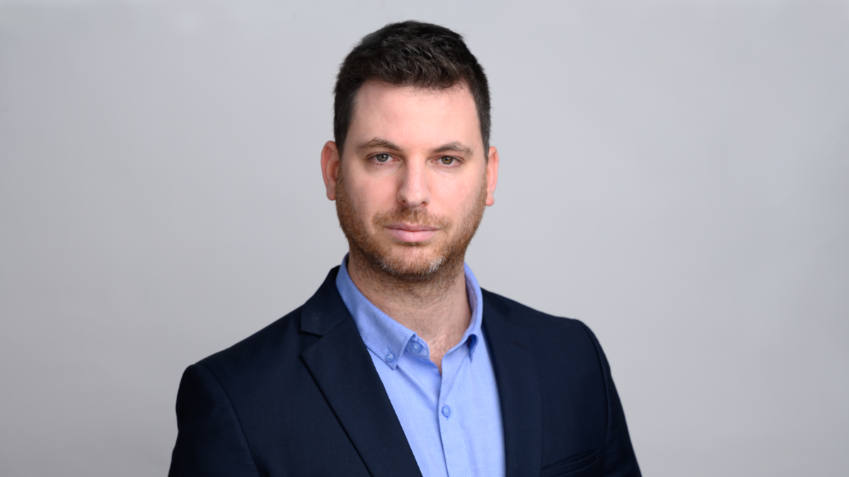 Using AI navigation tools to cut collision risks