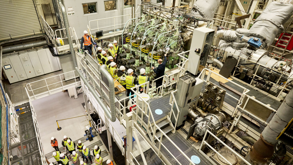 From peanut oil to ammonia: the future of the diesel engine