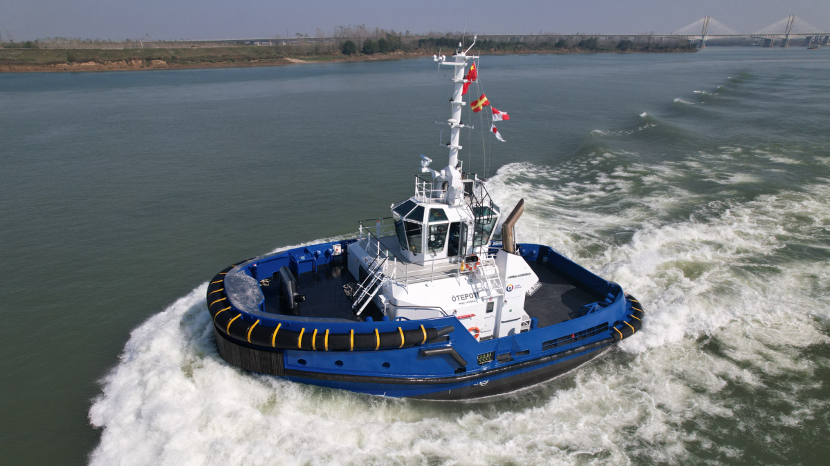 Port Otago newbuild tug Otepoti Damen China built