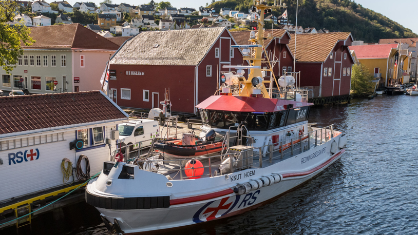 Norwegian maritime charity gifted electronic navigation tech
