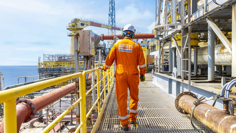 ExxonMobil extends FPSO contracts, GEPetrol purchases one