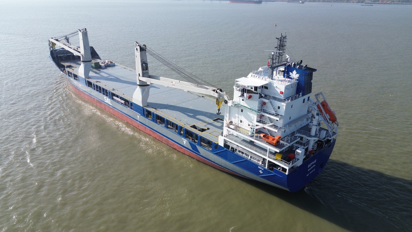 Auerbach deploys high-speed connectivity for heavy-lift ships