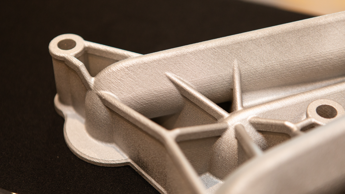 On-demand manufacturing &ndash; solving the dilemma of legacy parts