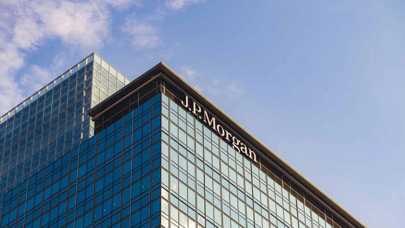 JP Morgan interests said to have swooped for Suezmax newbuilding slots in South Korea
