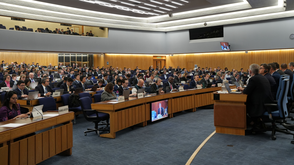 IMO advances plan to cut ship noise