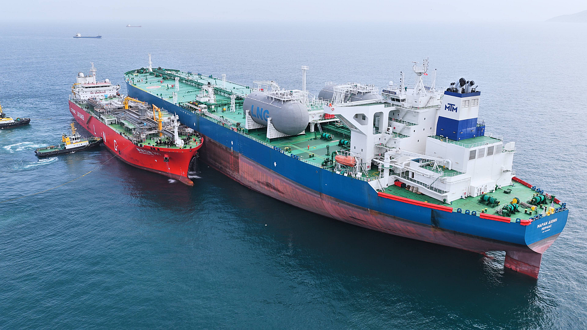 Hong Kong completes its first VLCC LNG bunkering